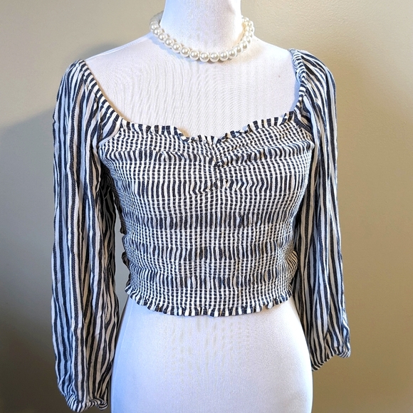 American Eagle Smocked Cropped Puff Sleeve Striped Blouse - Picture 1 of 6